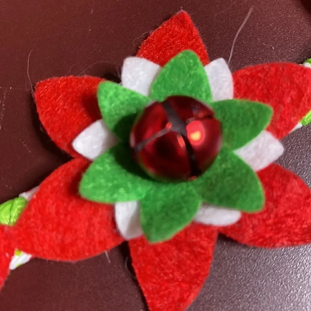 Fancy Christmas Poinsettia Collar